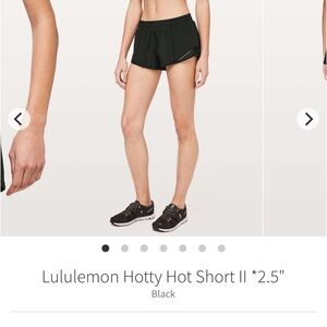 lululemon hottie hots size 4 Black Shorts (SMALL FLAW)
